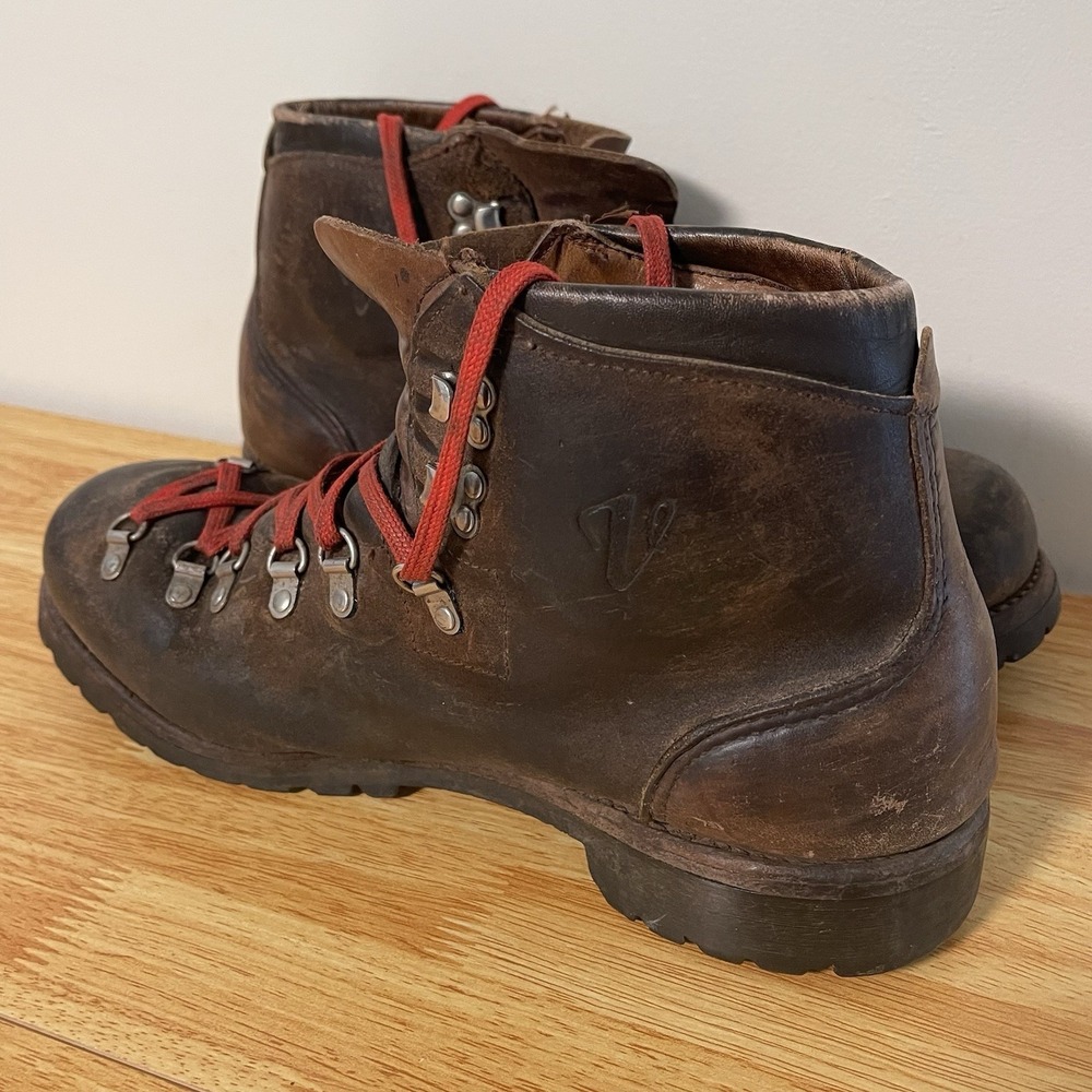 Vintage 1980s Made In USA Vasque Mountaineering Hiking Boots